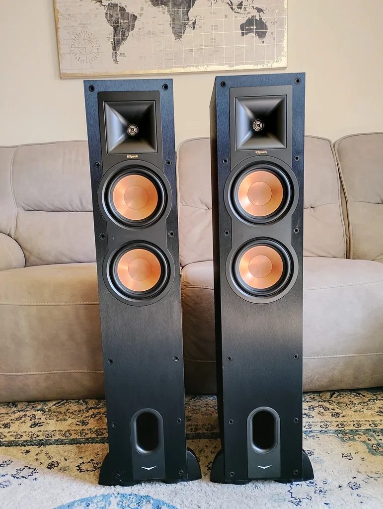 Klipsch R-26F Floorstanding Speakers photo 2